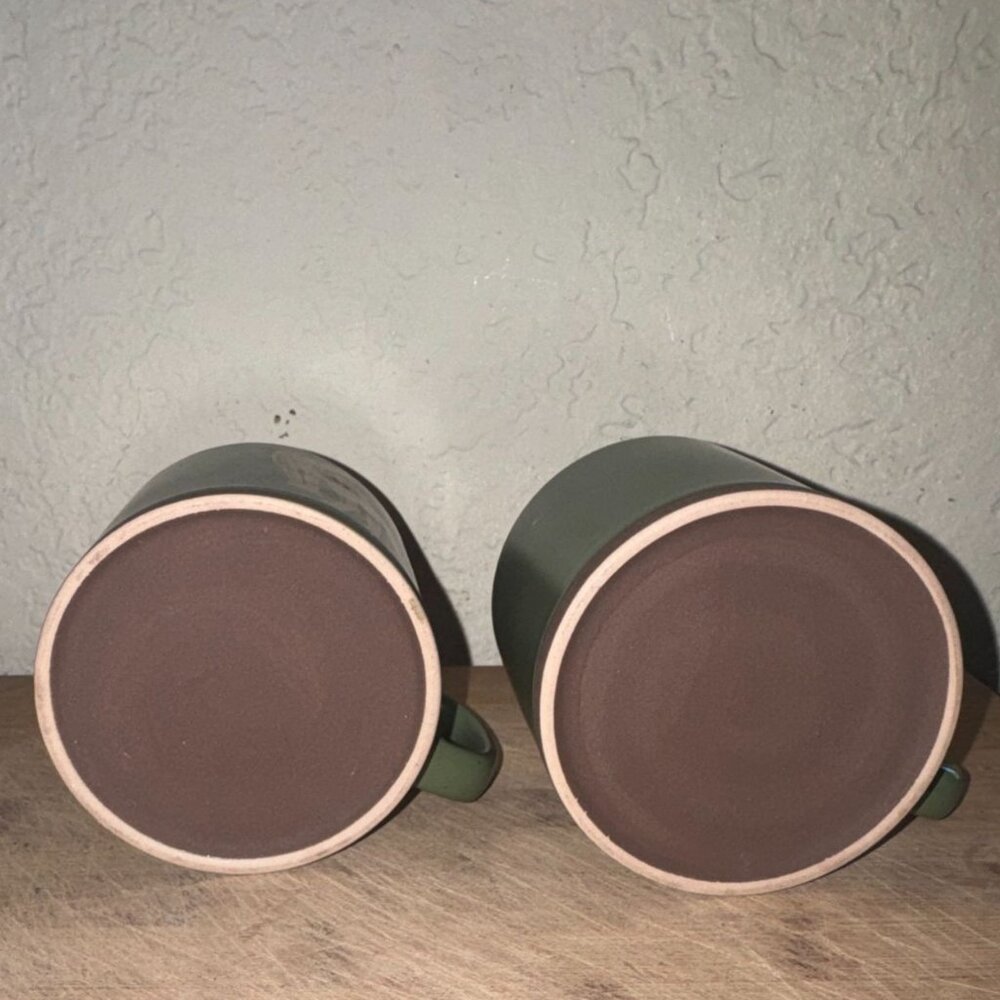 Set Of 2 Green Ceramic Cheetah Print Coffee Mugs - 3.5" Tall & 4" Diameter - Picture 3 of 5